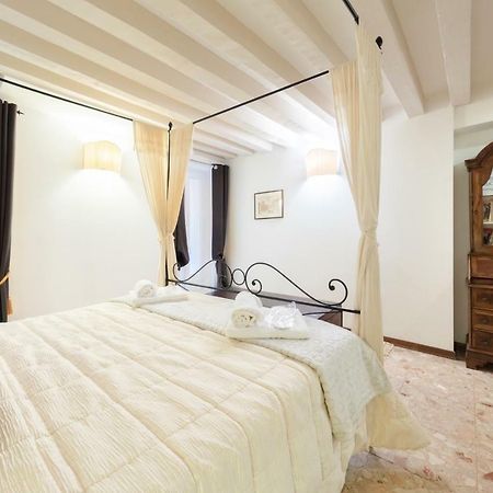 Ca' del Carro Family Apartment Venecia Exterior foto